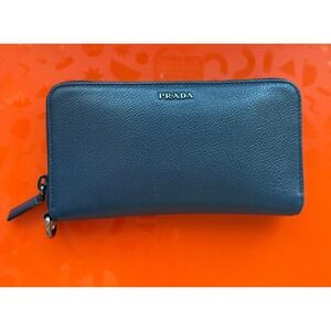 Authentic Prada Zip-Around Wallet‎ Blue Pebbled Leather Made in Italy Classic